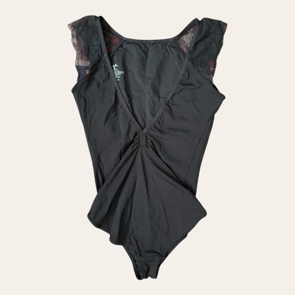 Mirella lace cap sleeve low v-back black ballet leotard Medium - Picture 2 of 6